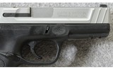 Smith & Wesson ~ SD40 VE ~ .40 S&W - 7 of 8