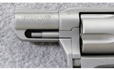 Charter Arms ~ Undercover Stainless ~ .38 Spl. - 4 of 7