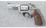 Smith & Wesson ~ 60-15 Pro Series ~ .357 Magnum - 2 of 7