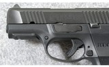 Ruger ~ SR9C Model 03314 ~ 9mm Para. - 4 of 7