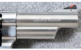 Smith & Wesson ~ Model 629-6 ~ .44 Magnum - 6 of 7