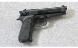 Beretta ~ 92FS ~ 9mm Para. - 1 of 7
