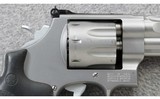 Smith & Wesson ~ Performance Center 627-5 ~ .357 Magnum - 7 of 7