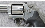 Smith & Wesson ~ 686-6 ~ .357 Magnum - 3 of 7