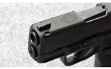 Springfield Armory ~ Hellcat Micro Compact ~ 9mm Para. - 5 of 7