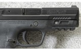 Smith & Wesson ~ M&P 9 Shield EZ M2.0 with Thumb Safety ~ 9mm Para. - 6 of 7