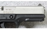 Ruger ~ SR40 Model 03470 ~ .40 S&W - 6 of 7