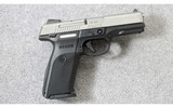 Ruger ~ SR40 Model 03470 ~ .40 S&W - 1 of 7