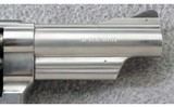Smith & Wesson ~ Model 657 ~ .41 Magnum - 6 of 7