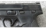 Smith & Wesson ~ M&P 9 Shield with Thumb Safety ~ 9mm Para. - 3 of 7