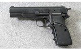 Industria Argentina ~ M90 Hi-Power ~ 9mm Para. - 2 of 7