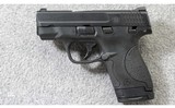 Smith & Wesson ~ M&P 9 Shield with Thumb Safety ~ 9mm Para. - 2 of 7