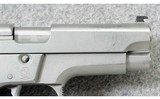 Smith & Wesson ~ Model 5906 ~ 9mm Para. - 6 of 7