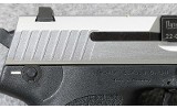 Heckler & Koch ~ USP ~ .40 S&W - 7 of 7