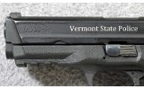 Smith & Wesson ~ M&P 40 Vermont State Police ~ .40 S&W - 5 of 8