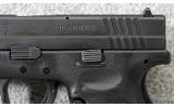 Springfield Armory ~ XD 40 Sub-Compact ~ .40 S&W - 3 of 7
