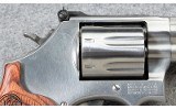 Smith & Wesson ~ 686-6 Plus Deluxe ~ .357 Magnum - 7 of 7