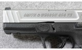 Smith & Wesson ~ SD9 VE ~ 9mm Para. - 4 of 7