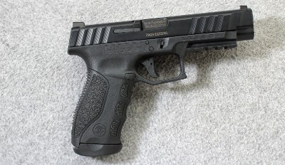 Stoeger ~ STR-9F Full Size ~ 9mm Para.