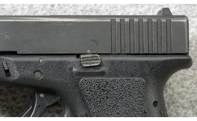 Glock ~ G22 ~ .40 S&W - Image 3 of 7
