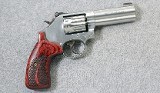 Smith & Wesson ~ 617-6 ~ .22 LR - 1 of 7