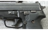 Sig Sauer ~ P229 ~ .40 S&W \ .357 Sig - 3 of 7