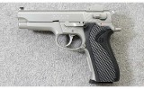 Smith & Wesson ~ Model 5906 ~ 9mm Para. - 2 of 7