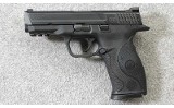 Smith & Wesson ~ M&P 9 with Crimson Trace Laser Grip ~ 9mm Para. - Image 2 of 7