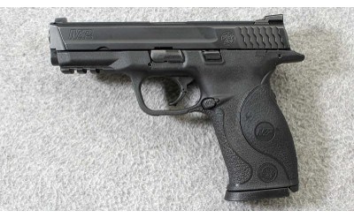 Smith & Wesson ~ M&P 9 with Crimson Trace Laser Grip ~ 9mm Para. - Image 2 of 7