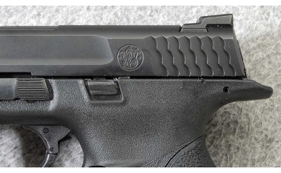 Smith & Wesson ~ M&P 9 ~ 9mm Para. - Image 3 of 7