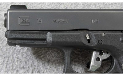 Glock ~ G19 ~ 9mm Para. - Image 4 of 7