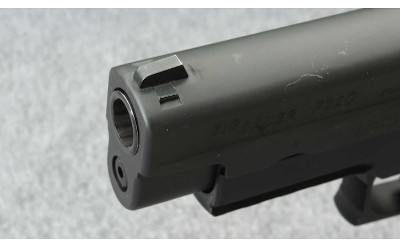 Sig Sauer ~ P220 with Laser Grip ~ .45 ACP - Image 5 of 7