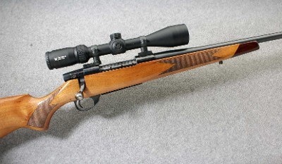 Weatherby ~ Vanguard Deluxe ~ .300 Win. Mag. - Image 1 of 10