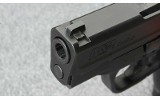 Smith & Wesson ~ M&P 9 Shield ~ 9mm Para. - 3 of 3