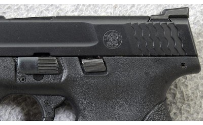Smith & Wesson ~ M&P 9 Shield ~ 9mm Para. - Image 3 of 7