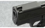 Smith & Wesson ~ M&P 9 Shield with Thumb Safety ~ 9mm Para. - Image 5 of 7