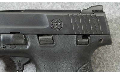 Smith & Wesson ~ M&P 9 Shield with Thumb Safety ~ 9mm Para. - Image 3 of 7