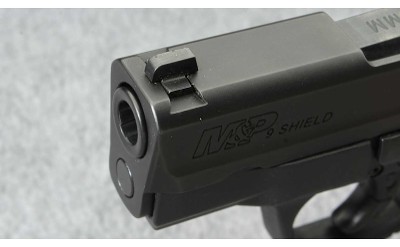 Smith & Wesson ~ M&P 9 Shield with Thumb Safety ~ 9mm Para. - Image 5 of 7