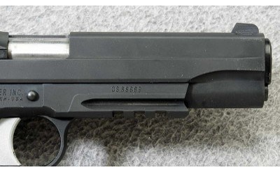 Sig Sauer ~ 1911 ~ .45 acp - Image 6 of 7