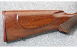 Winchester ~ Model 70 Classic Sporter Left-Handed ~ .338 Win. Mag. - 9 of 10