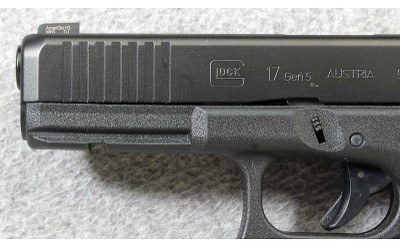 Glock ~ G17 GEN5 ~ 9mm Para. - Image 4 of 7