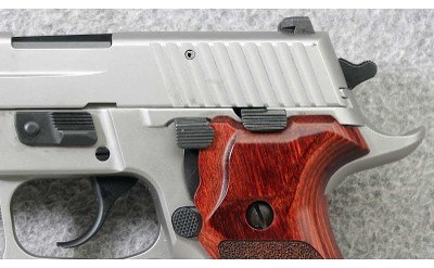 Sig Sauer ~ P226 Elite ~ .40 S&W - Image 3 of 7