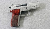 Sig Sauer ~ P226 Elite ~ .40 S&W - Image 1 of 7