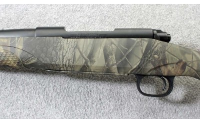 Winchester ~ Model 70 Camo Super Shadow ~ .325 WSM - Image 8 of 10