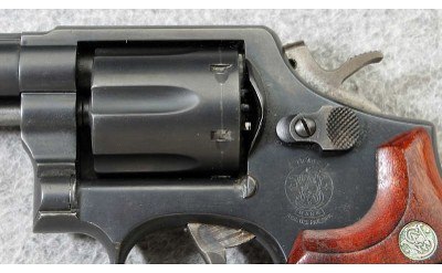 Smith & Wesson ~ 10-10 Military & Police ~ .38 Spl. - Image 3 of 7