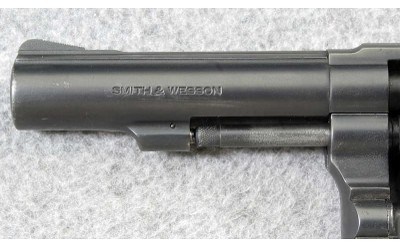 Smith & Wesson ~ 10-10 Military & Police ~ .38 Spl. - Image 4 of 7
