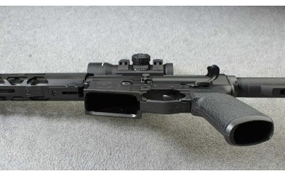 Radical Firearms ~ RF-15 ~ 5.56x45mm NATO - Image 7 of 10