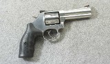 Smith & Wesson ~ 686-6 Plus ~ .357 Magnum - Image 1 of 7