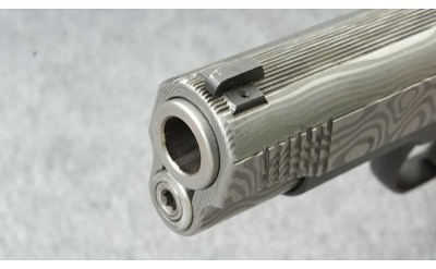 Caspian Arms ~ Custom 1911 Commander ~ .45 ac - Image 5 of 7