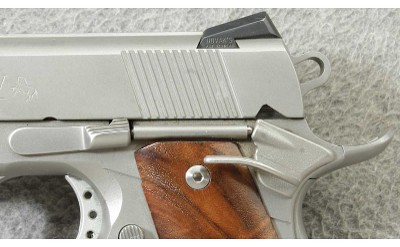 Colt ~ MKIV/Series 80 Slimline Combat Commander by D&L Sports ~ .45 ACP - Image 6 of 14